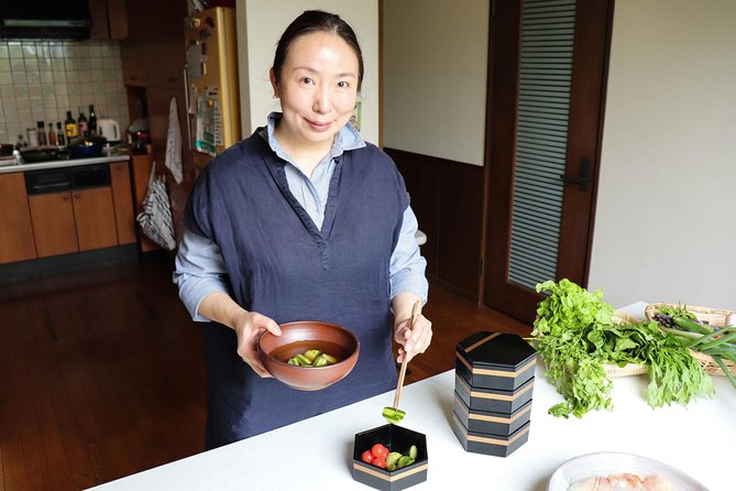 Authentic Japanese Cooking Class With Noriko in Hokkaido Home