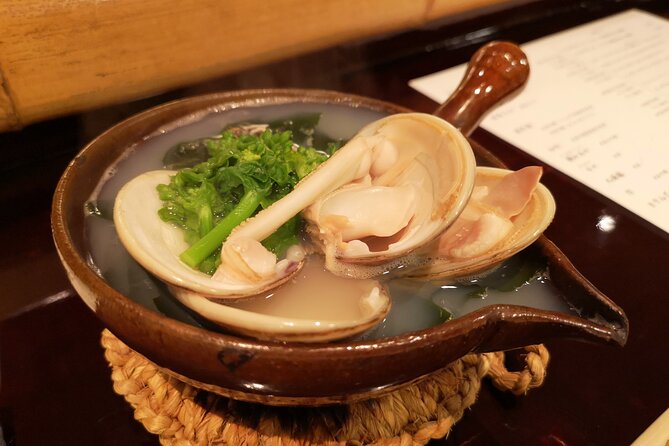 Authentic Kyoto Cuisine Tour With a Local Guide - Meeting and Transportation