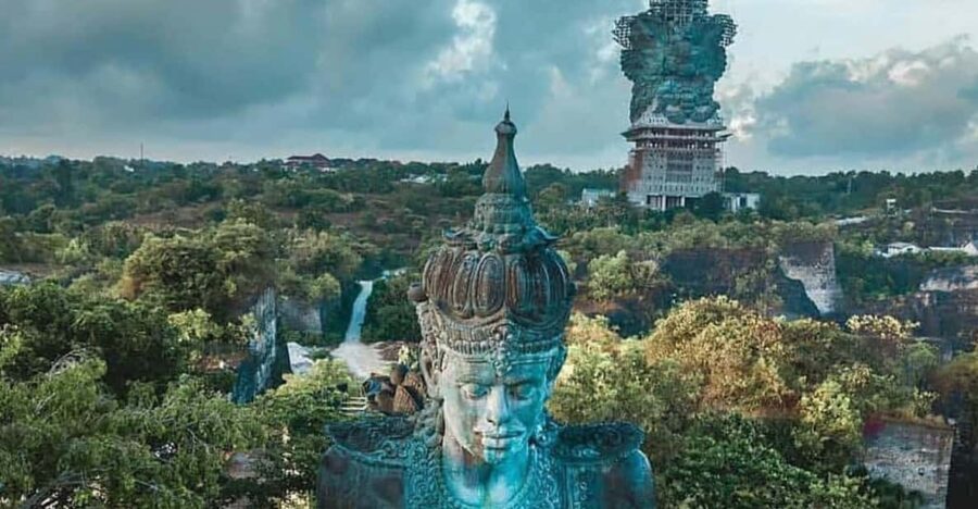 Bali : GWK, Beaches & Kecak Dance