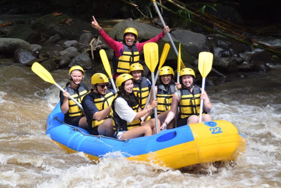 Bali : White Water Rafting & Jungle Swing – All Inclusive