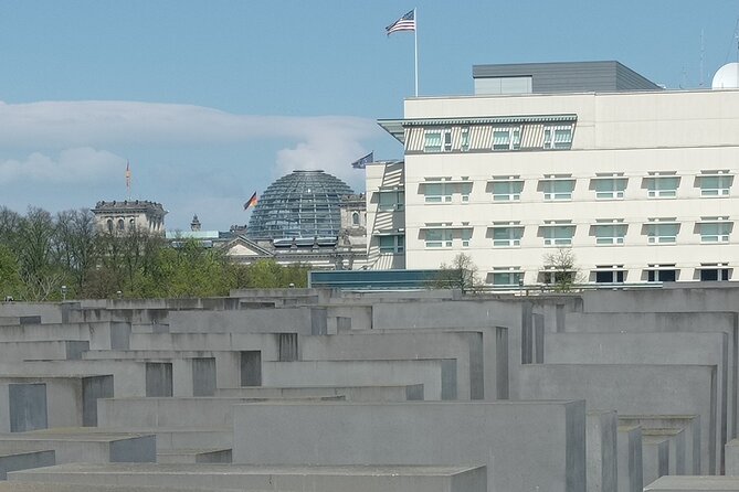 Berlin 3 Days-Guide & (E)-Bike + 2 Transfers Airport