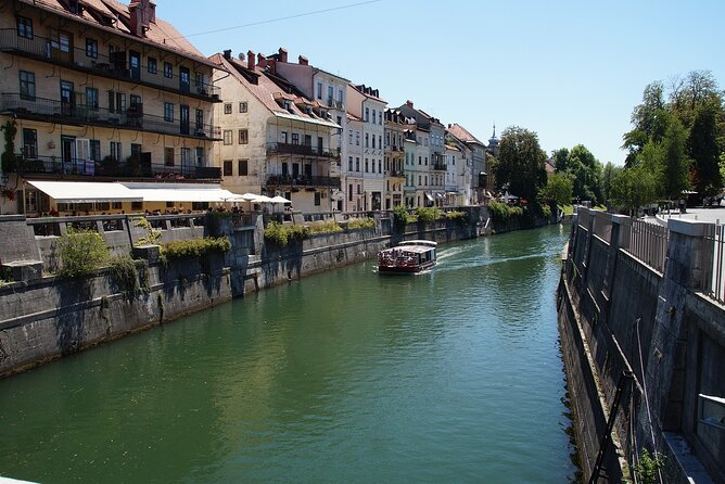 Bled Lake and Postojna Cave Tour From Ljubljana