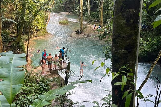 Blue Hole and Bamboo Rafting From Ocho Rios Hotels, Cruise Ship Pier and Villas
