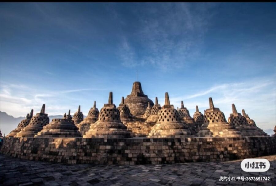 Borobudur & Prambanan Temple Tour.