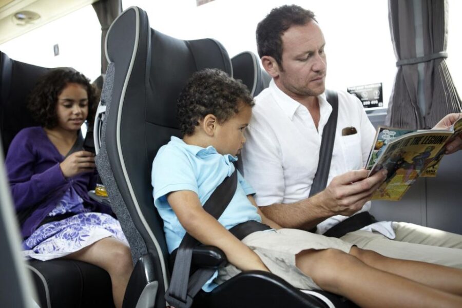 Bus Transfer Between Heathrow and Gatwick Airports