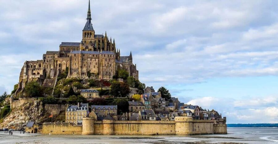 Caen: Round Trip to Mont-Saint-Michel