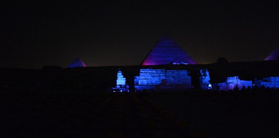 Cairo: VIP Pyramids Sound & Light Show With Private Transfer