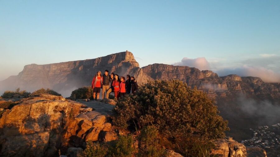 Cape Town: Lions Head Sunrise or Sunset Hike - Activity Overview