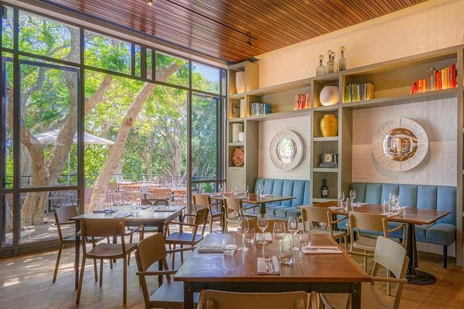 Cape Town: Winelands Private Half Day Tour