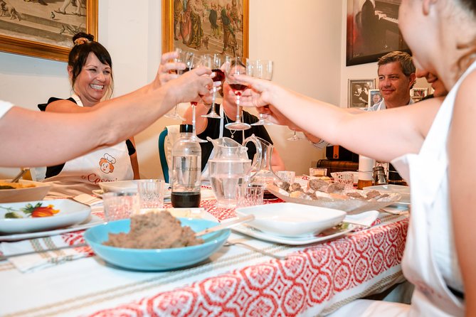Cesarine: Small Group Pasta and Tiramisu Class in Procida
