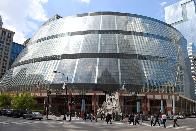 Chicago Walking Tour: Connecting Past and Present