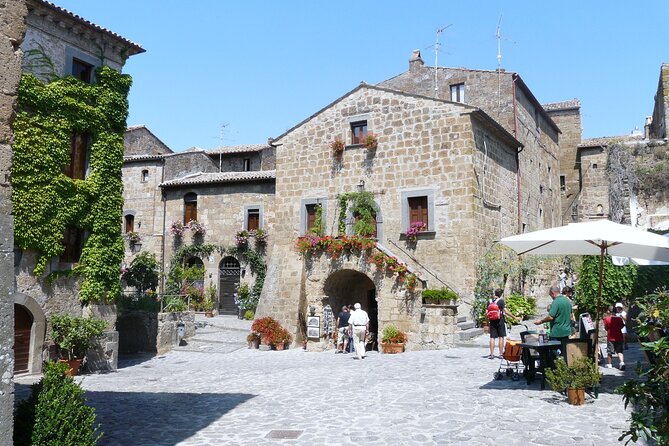 Civita Di Bagnoregio Travel Card