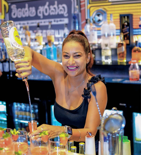 Colombo: Cocktail Making Experience + Free Tapas!