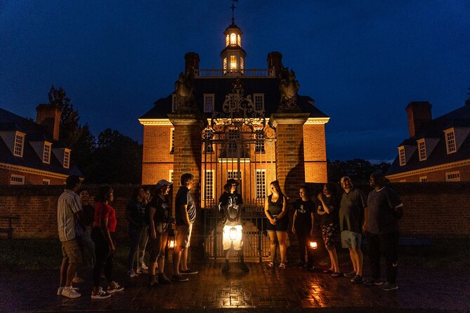 Colonial Williamsburg Dead of Night Ghost Hunt With Equipment