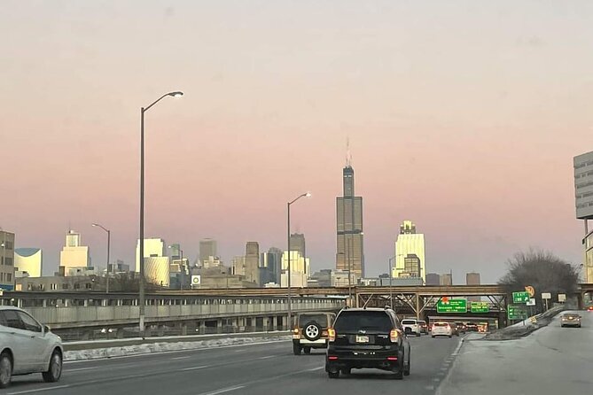 Curbside Sedan Transportation From OHARE or Midway Airport to Downtown Chicago
