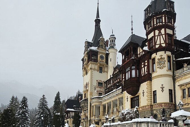 Day Tour From Craiova to Transylvania, Draculas Castle