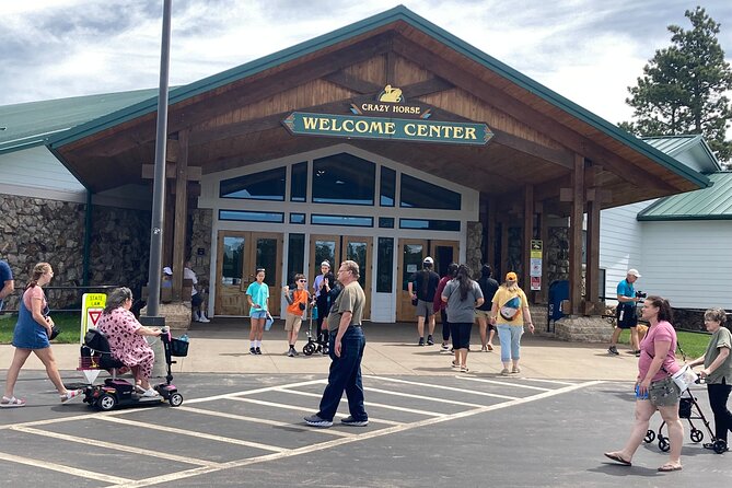 Day Trip of the Black Hills: Mount Rushmore to Custer State Park!