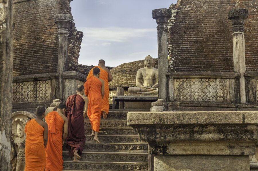 Day Trip to the Ancient Capital of Polonnaruwa From Colombo