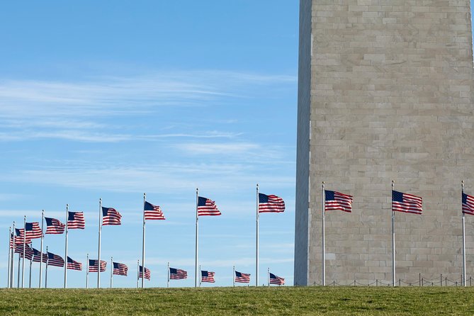 DC Monuments & Memorials Guided Minibus City Tour
