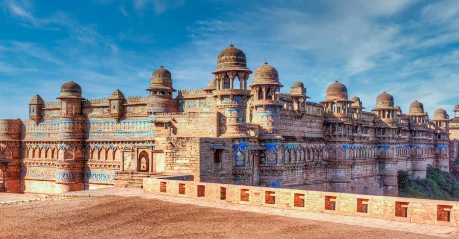 Delhi – Gwalior – Delhi by Train