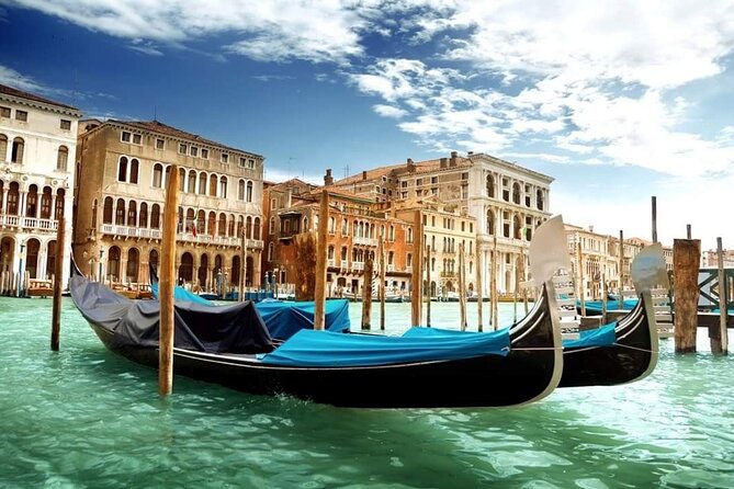 Departure Transfer: Venice to Marco Polo Airport VCE (Luxury Van)