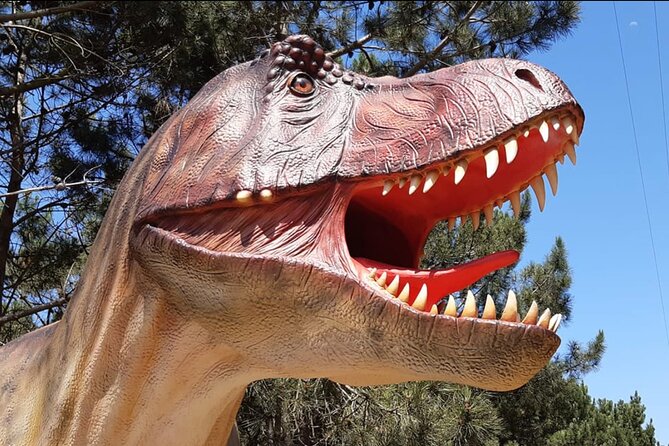 Dinosaurs Park – Family Half Day Tour