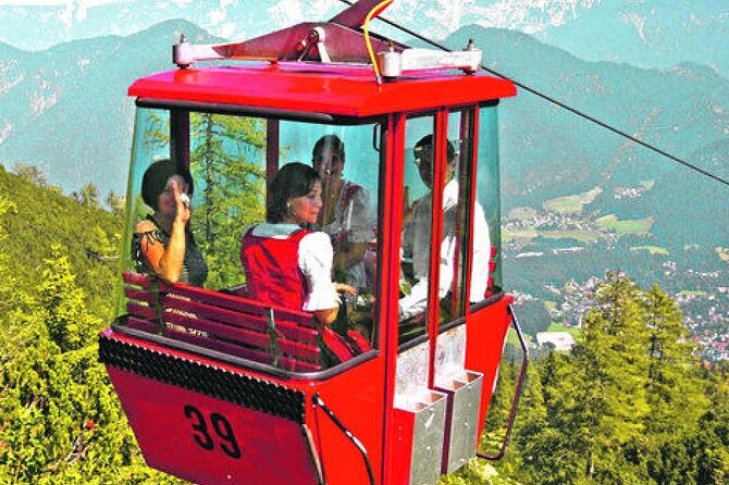 Direct One Way Transfer From Český Krumlov to Bad Ischl - Inclusions