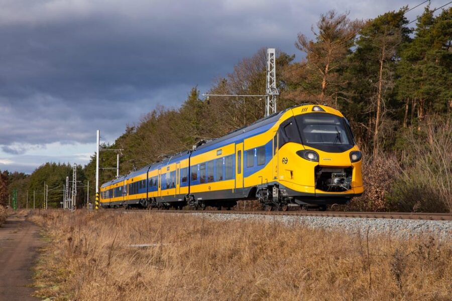 Discover Efteling With Train+Bus Ticket To/From Amsterdam