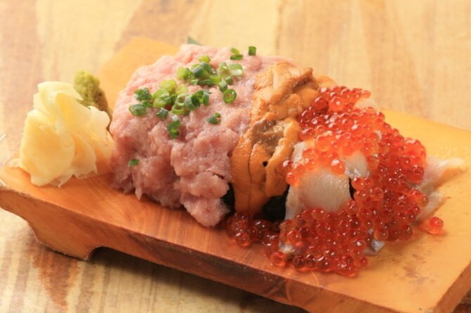 DIY Sushi Cooking Class at Izakaya in Yokohama