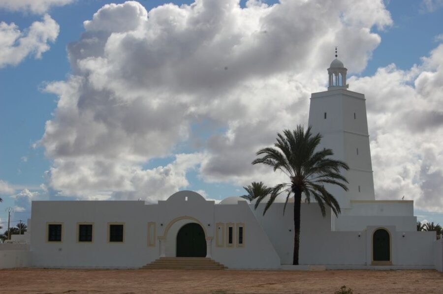 Djerba: Explore Park and Crocodile Farm With Pickup