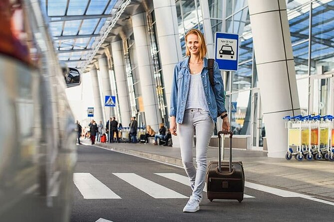 Driver 8 Airport Transportation Service Review - Pickup and Drop-off Points