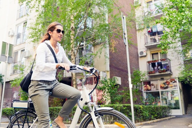 Electric Bicycle Rental in Rome