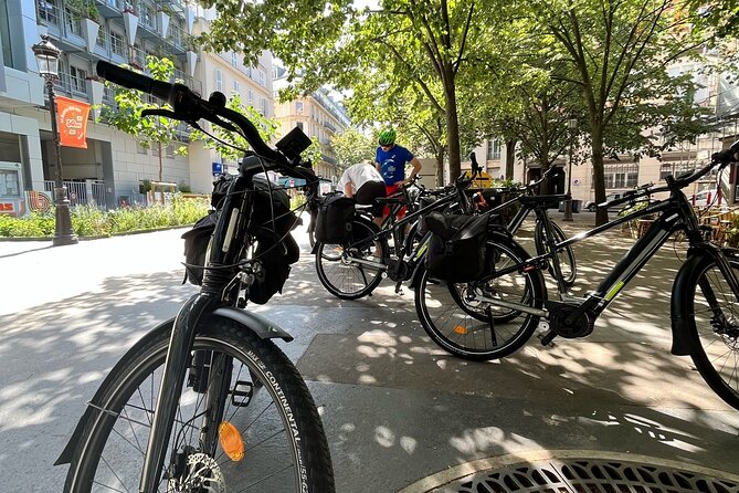 Electric Bike Rental From Paris to Versailles or Normandy
