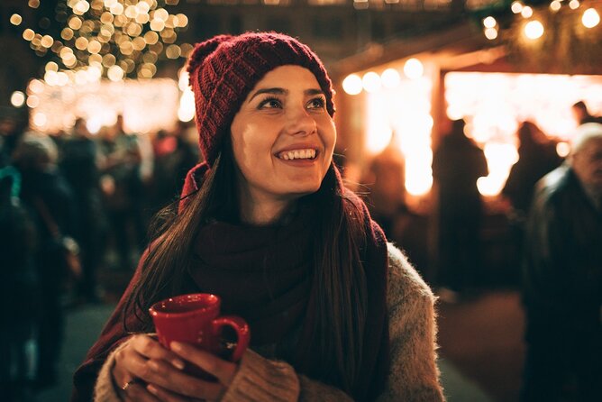 Enchanted Christmas Stroll: San Antonio’s Festive Gems