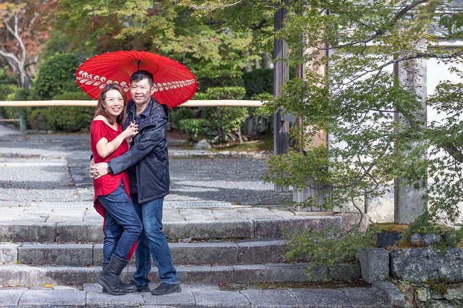 Enjoy Professional Shoots at Temples in Arashiyama !