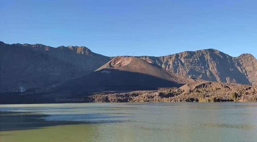 Epic Rinjani Trekking: 2 Days, 1 Night Adventure Crater Rim