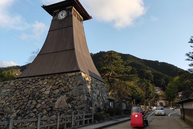 EV Car Rental Basket Group Local Tour & Guide