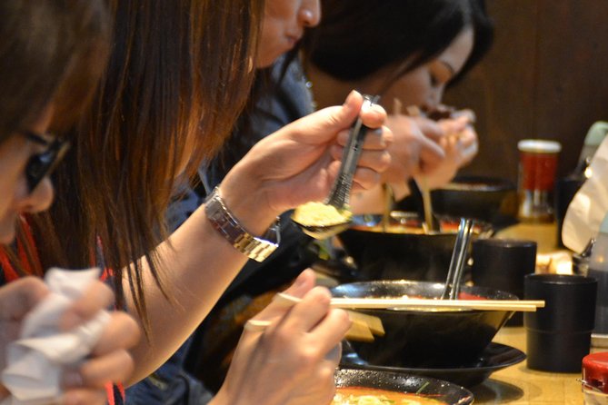 Evening Street Food Hopping Tour in Downtown Osaka - Tour Logistics