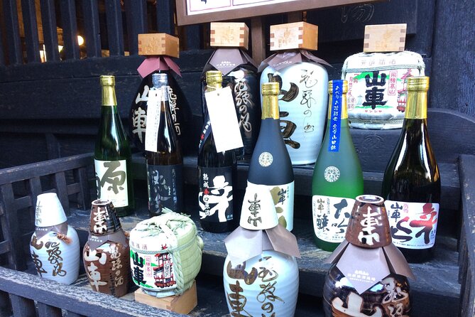 EXPERIENCE TAKAYAMA & LOCAL SAKE TASTING With Explanation 1 HOUR!