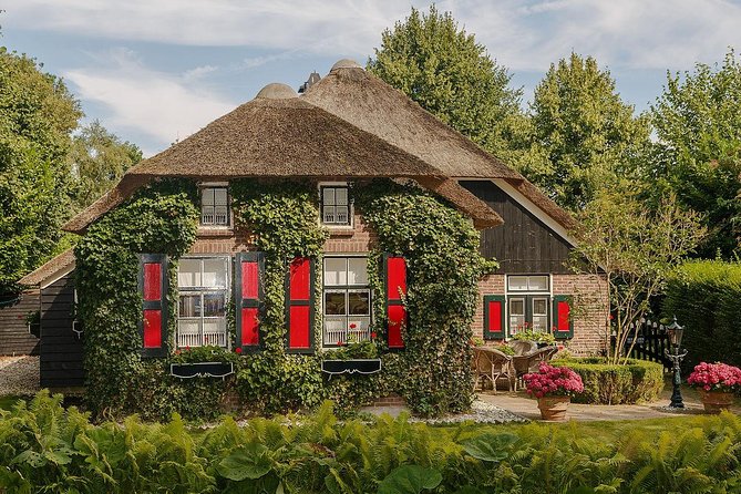 Explore the Venice of the North: Giethoorn With a Private Guide