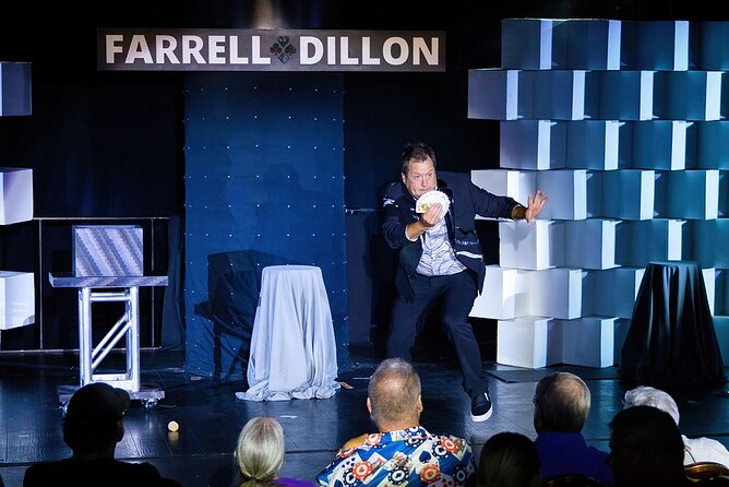 Farrell Dillon Comedy Magic at Jimmy Kimmels Comedy Club