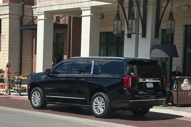 First Class Limo in Nashville Tennessee - Inclusions