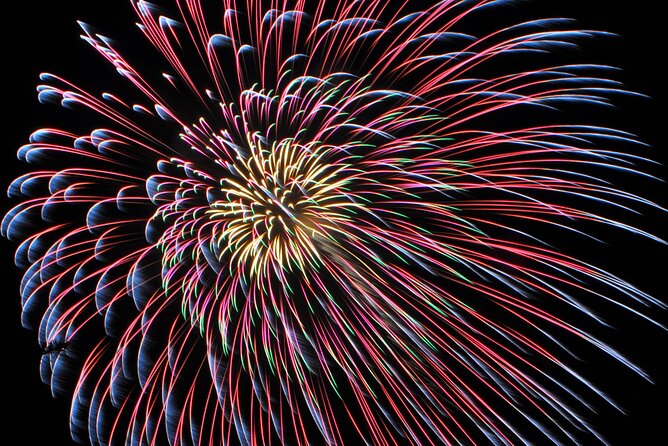 Friday Fireworks Dinner Sail From the Hilton Hawaiian Village