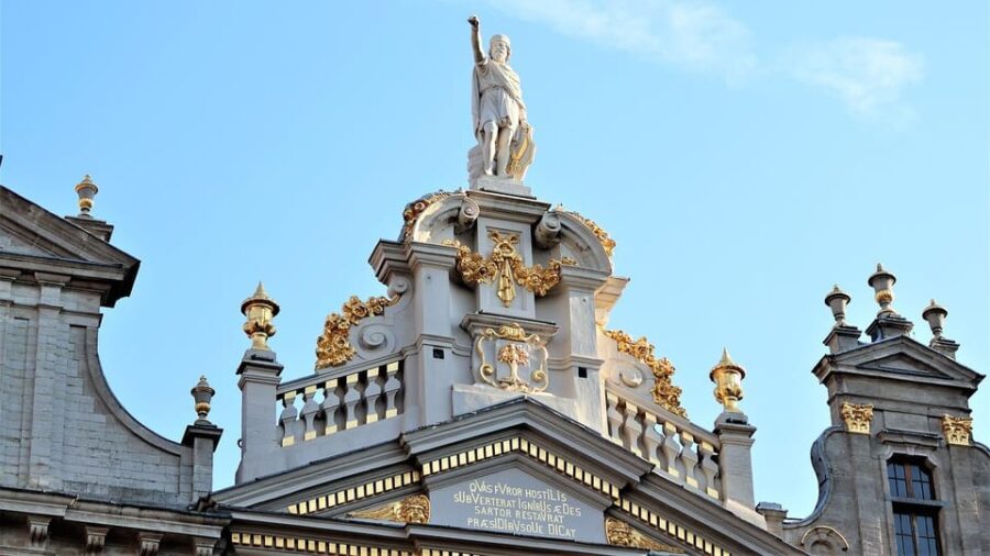 From Amsterdam: To Brussels – Travel as a VIP