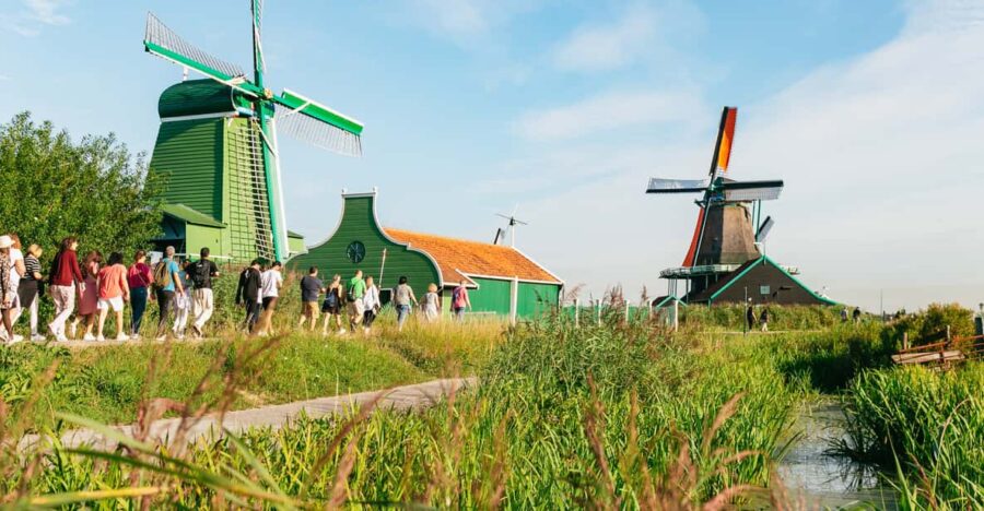 From Amsterdam: Zaanse Schans, Edam, & Marken Full-Day Trip