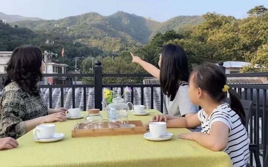 From Beijing: Mutianyu Great Wall Overnight Stay With Meals