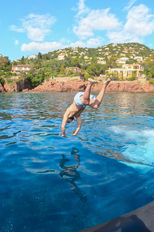 From Cannes: Discover the Calanques of the Esterel