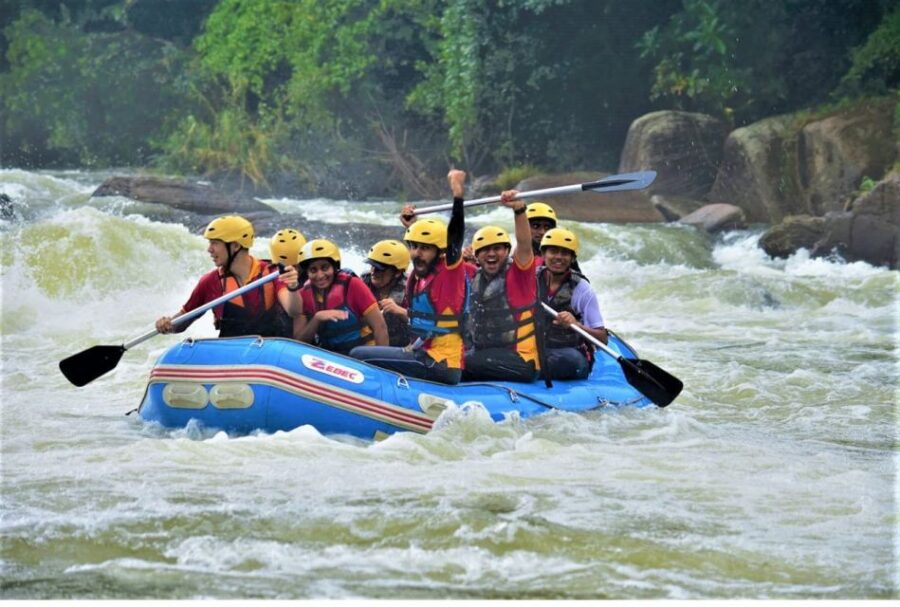 From Colombo: Kithulgala White Water Rafting (private)