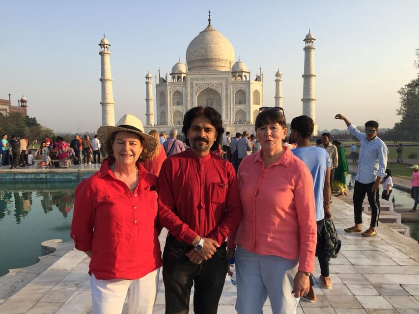 From Delhi: Taj Mahal Sunrise, Agra Fort and Baby Taj Tour
