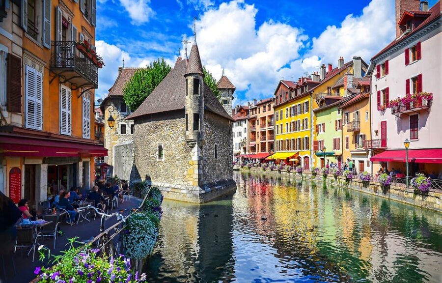 From Geneva: Annecy Private Day Trip